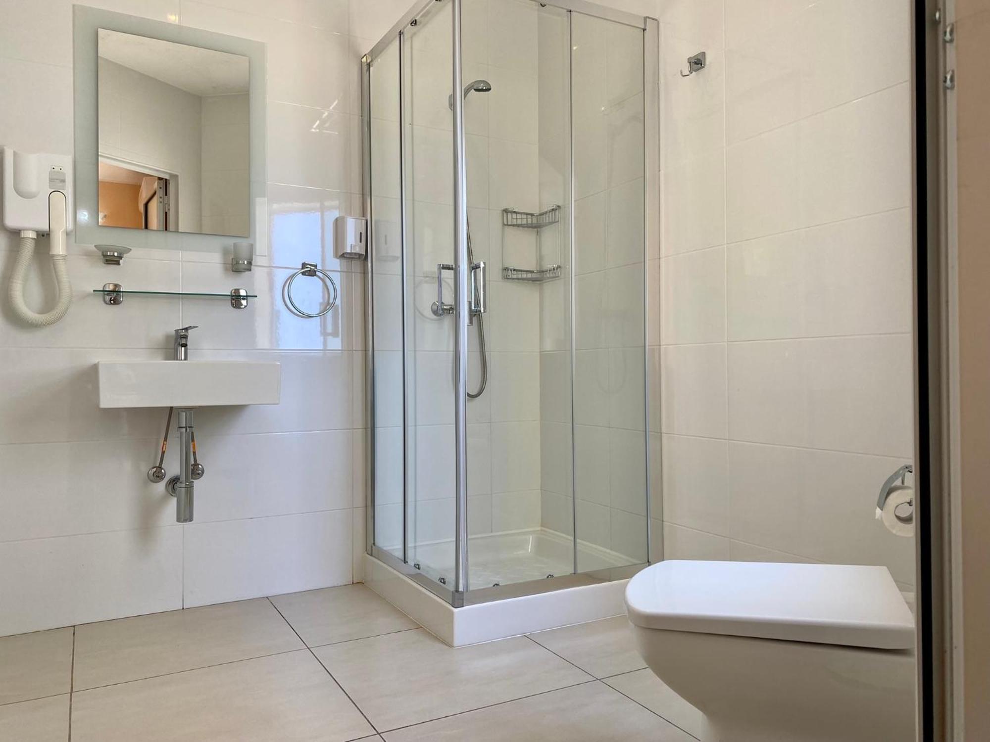 Malta Paradise Central Accomodation Hotel Saint Julian's Bagian luar foto