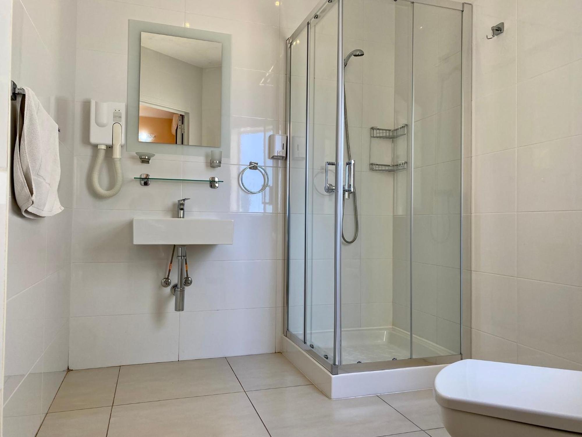 Malta Paradise Central Accomodation Hotel Saint Julian's Bagian luar foto